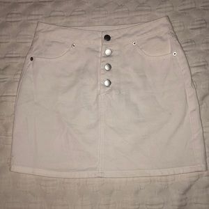 WHITE DENIM SKIRT